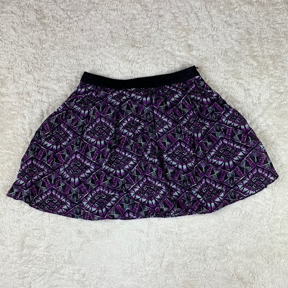 Forever 21 Patterned‎ mini skirt, xs